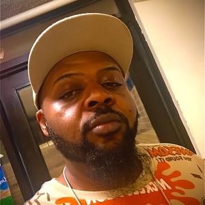 Meet your Posher, Damien